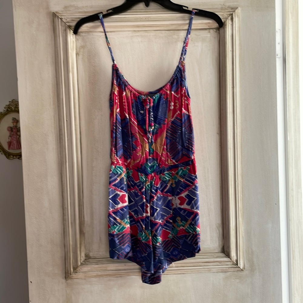 Sparkle & Fade romper size small